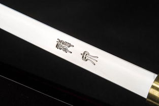 奇刃異彩 那些造型獨特、威力不凡的刀劍藝術品
